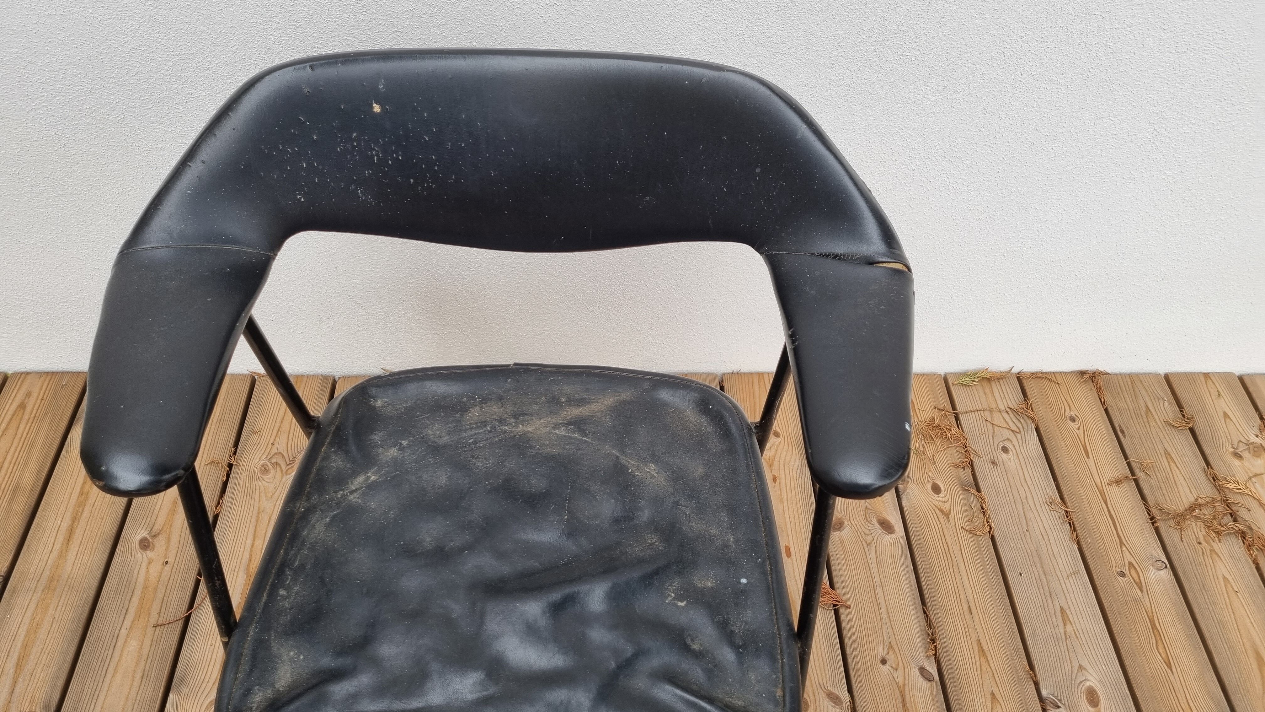 vintage robin day armchair