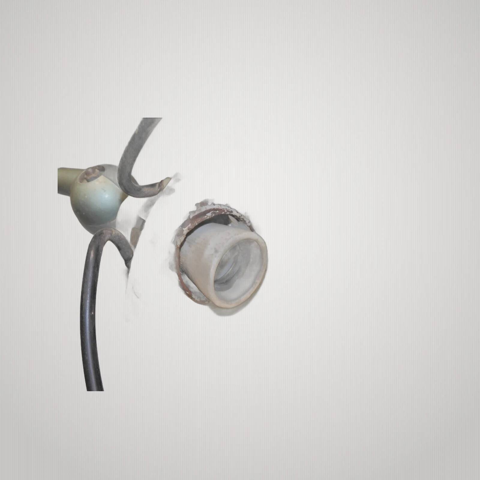 Ancienne lampe jielde 2 bras fonctionne