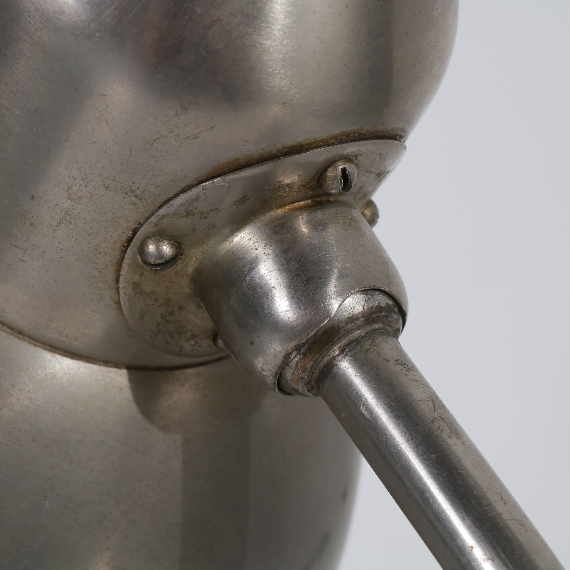 Chrome metal desk lamp  manufactured by Daalderop in the Netherlands 1930