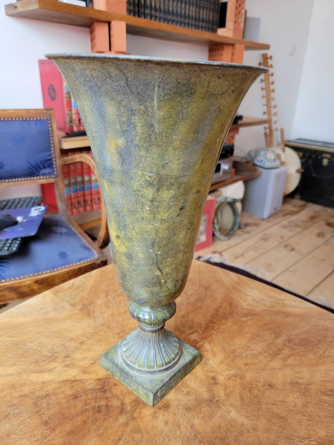 Medici bronze vase