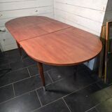 Scandinavian extendable teak table from the 1960s (butterfly extension)