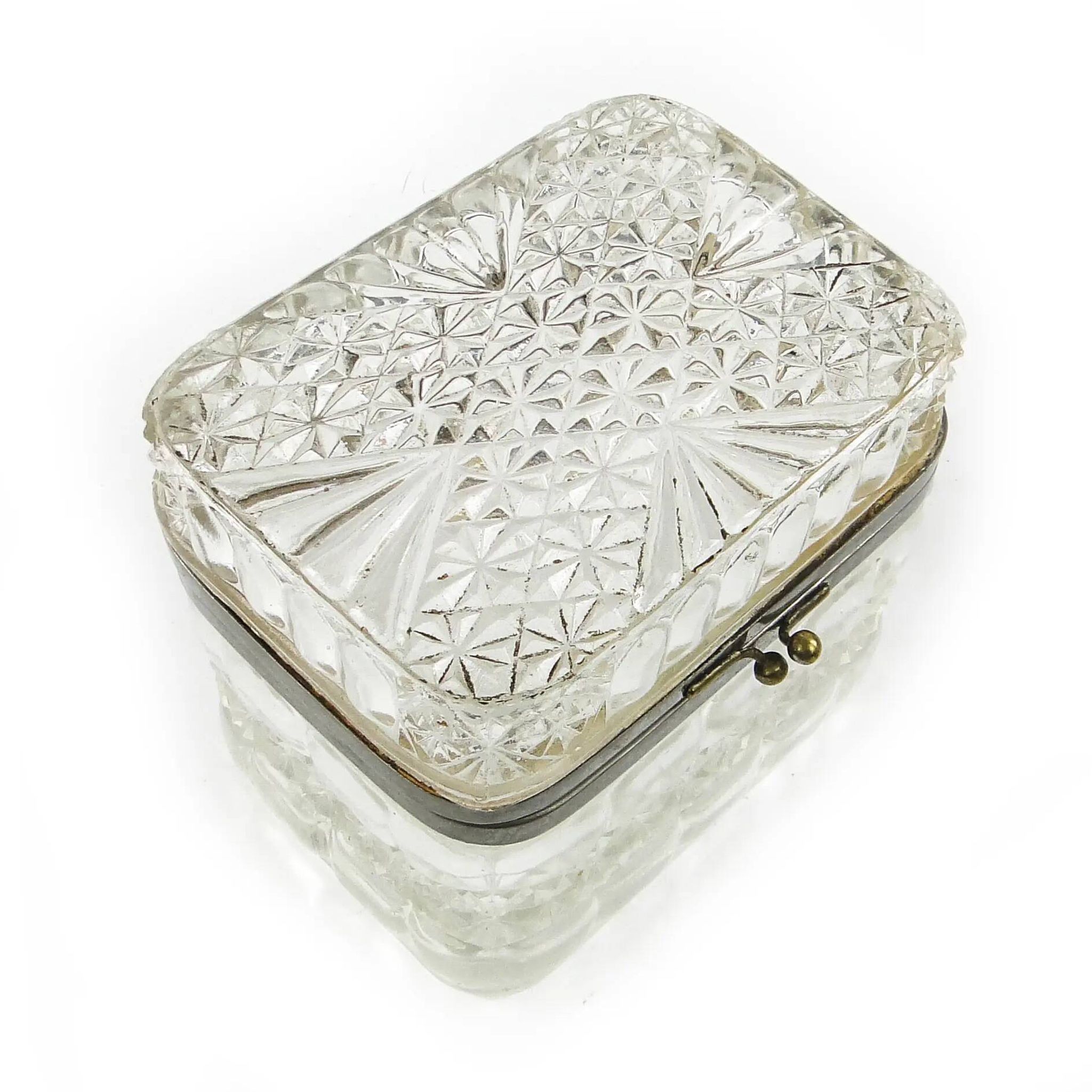 Art Deco bonbonniere, pressed glass, HSG Ząbkowice, Poland, 1930s