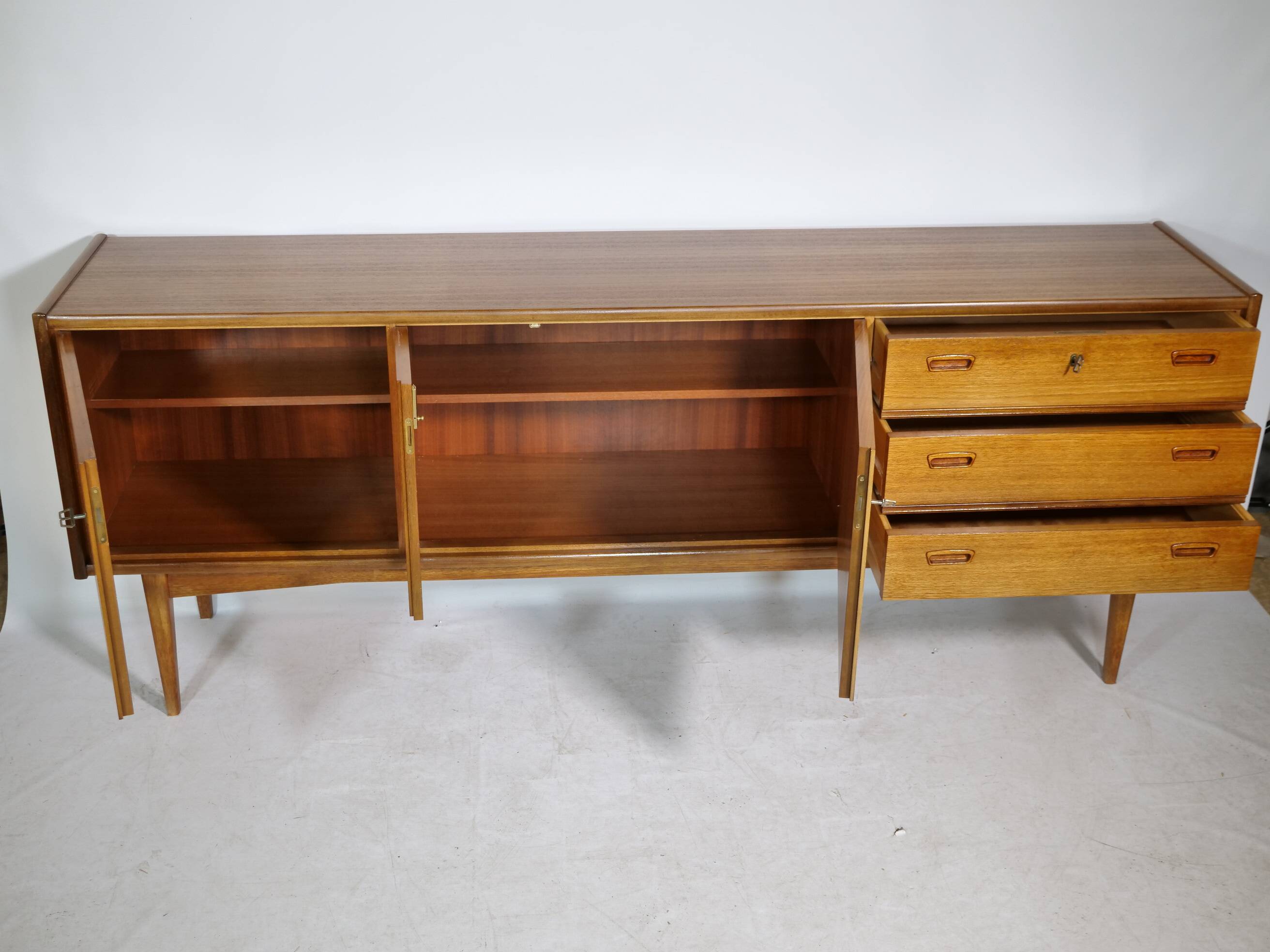 Mid-Century Design Teak Sideboard by Bartels, Germany, 1960s