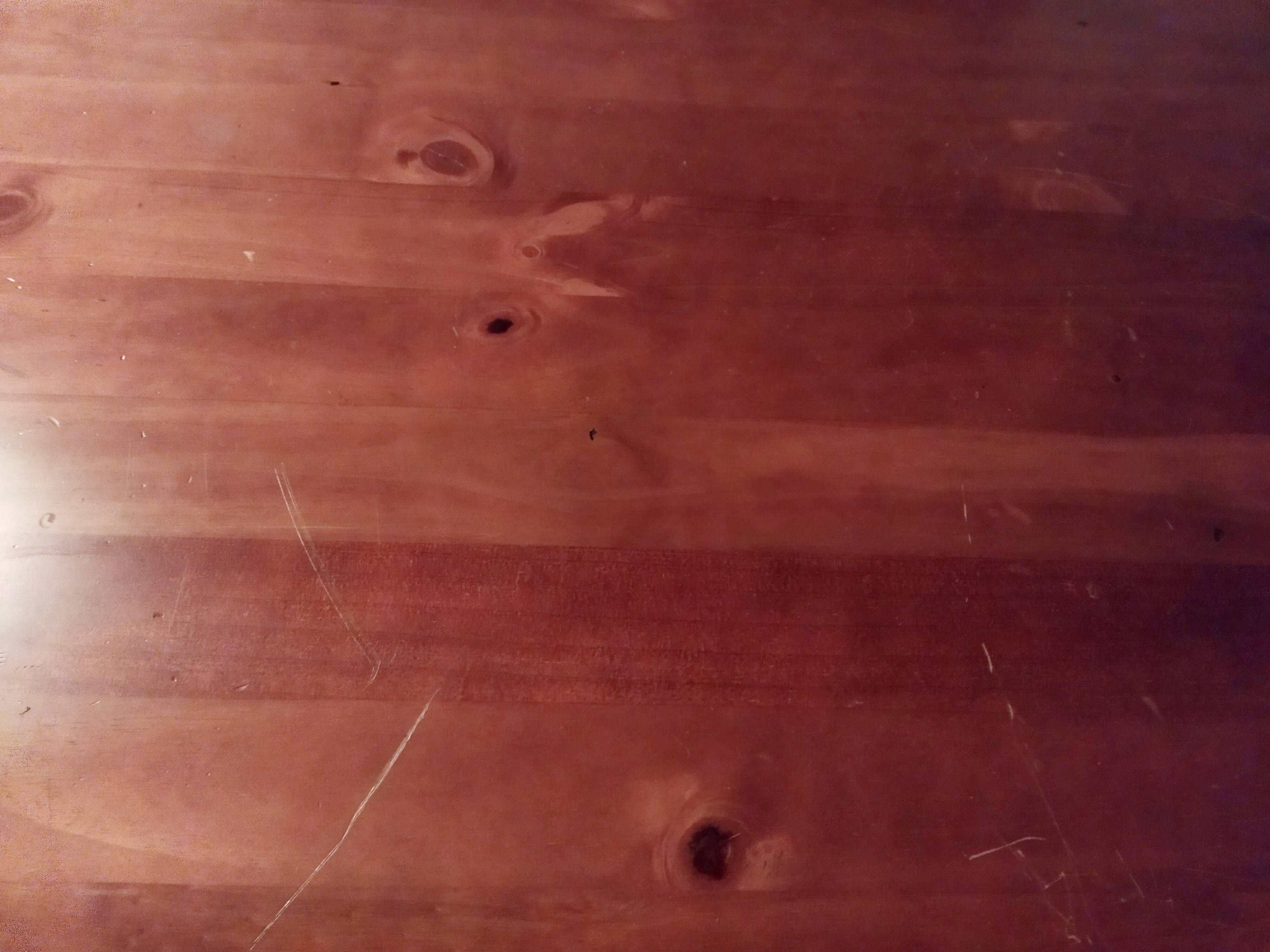 Table feet spindles