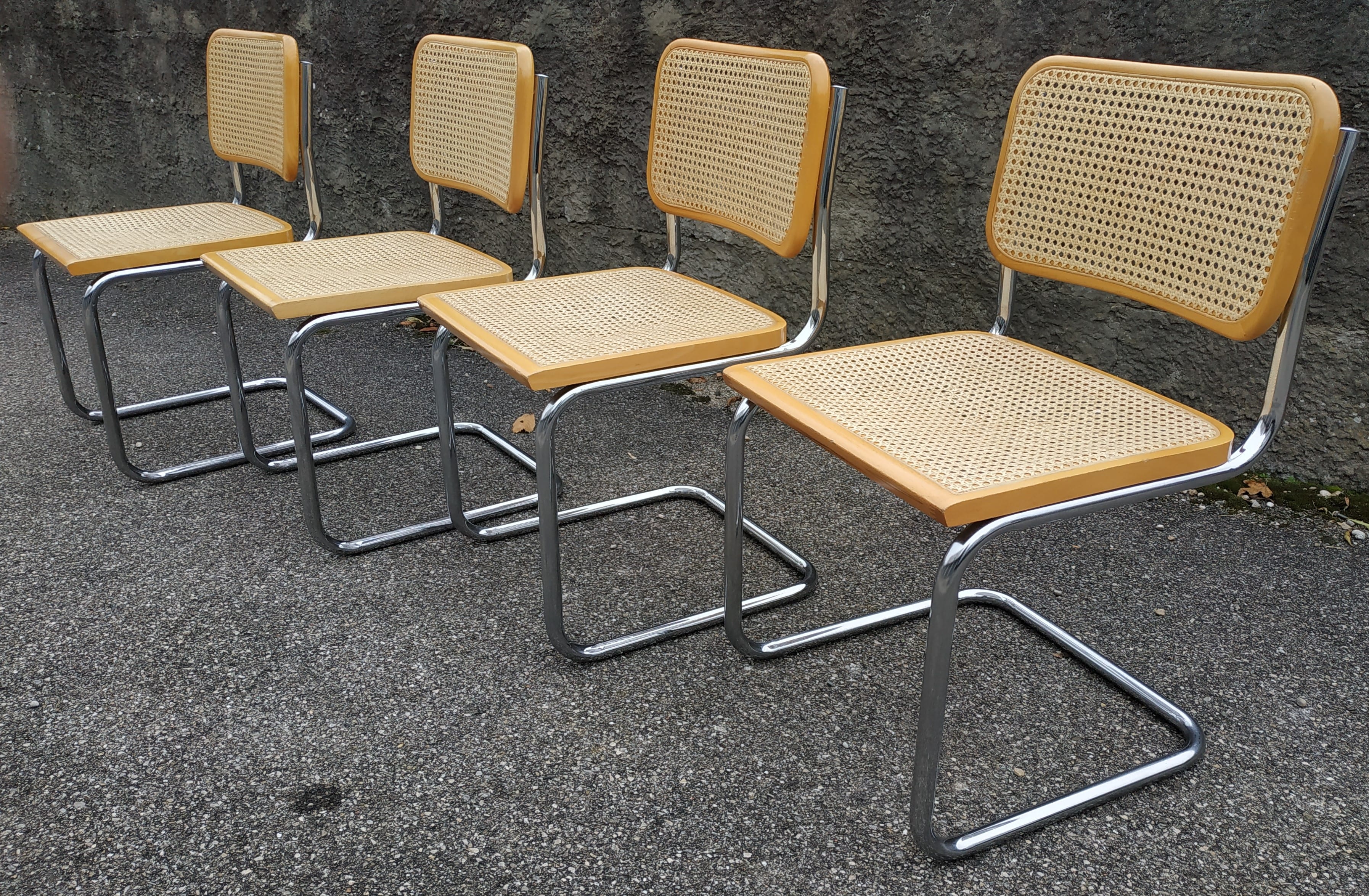 Set of 4 chairs B32 Marcel Breuer 70