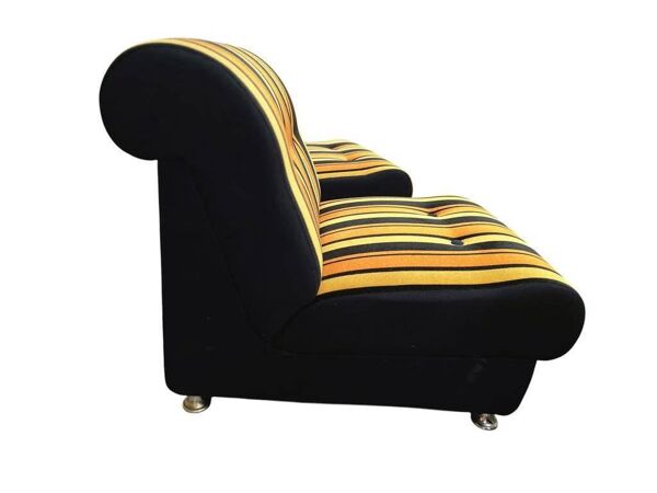 Fauteuil vintage orange à rayures style futuriste / siège individuel