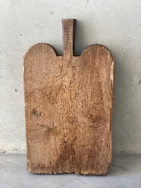 Wooden cutting board