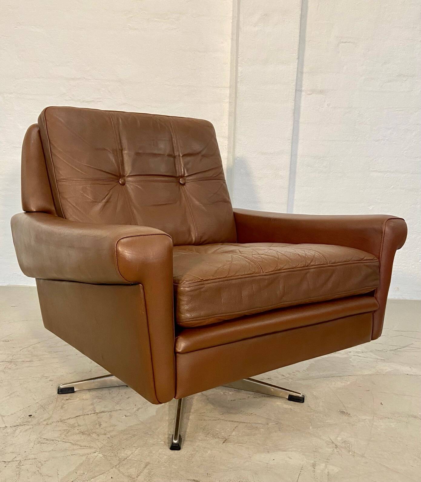 Vintage danish retro mid-century svend skipper brown leather chair & stool 60s