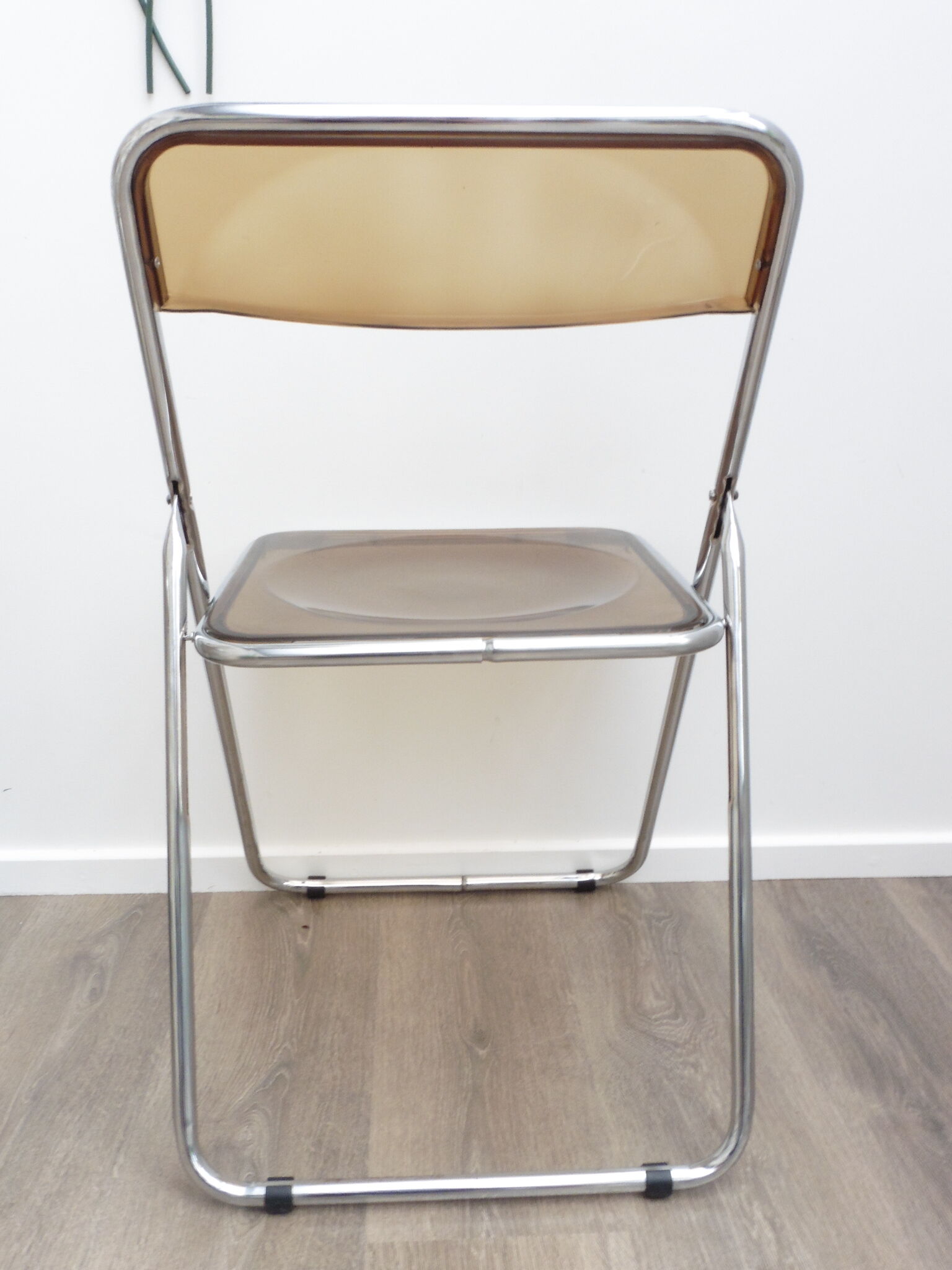 2 chairs folding plexiglass smoked