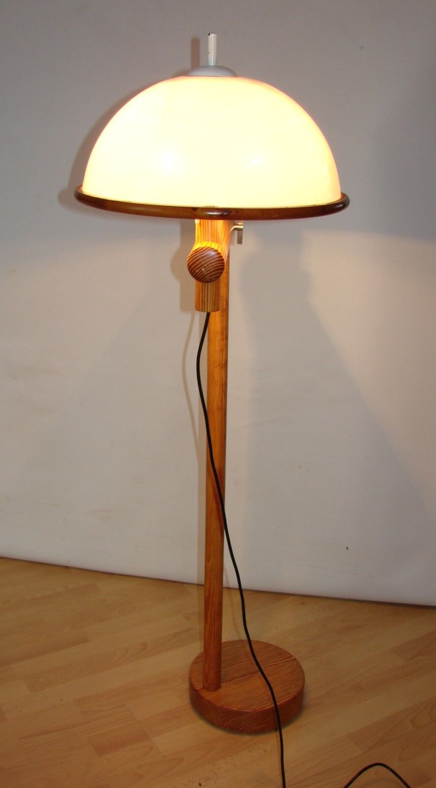 Temde floor lamp, 1970s