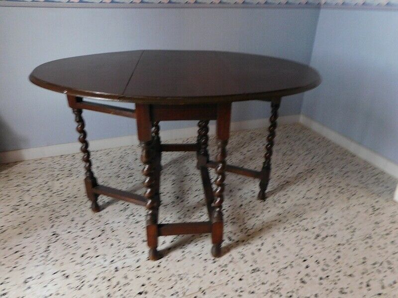 Table anglaise à abattants en chêne