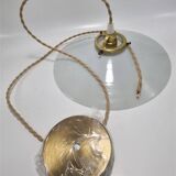 Opaline suspension