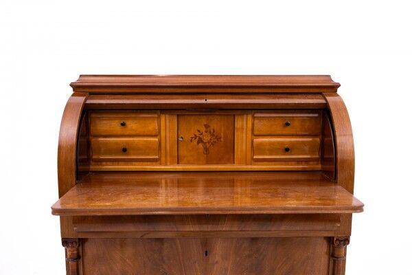 Bureau en acajou, Europe du Nord, vers 1900.