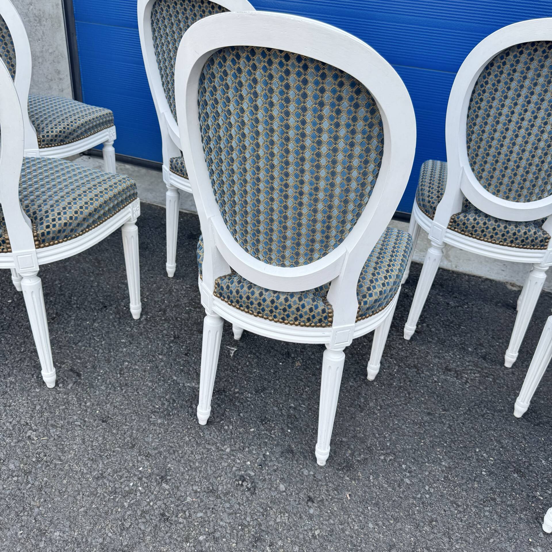 Set of 6 Louis XVI style Medallion chairs