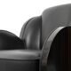 Une paire de fauteuils de style Art Déco scandinave.