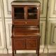 Cylinder desk in solid mahogany, late 18th century
