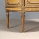 Vitrine ancienne de style néoclassique en bois sculpté, XIXe siècle
