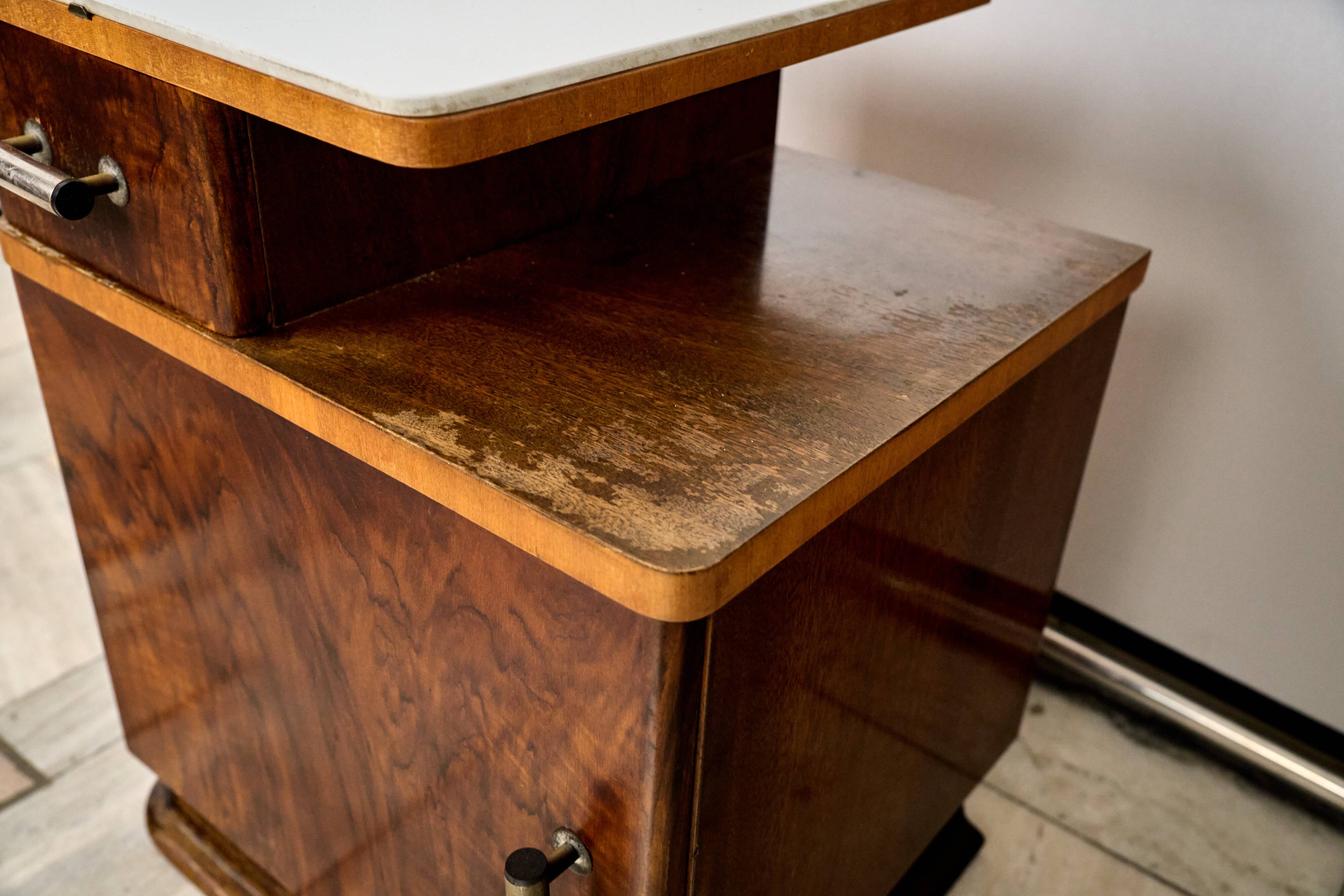 Set of Two Art Déco nightstands, by Jindřich Halabala, 1940s Czechoslovakia