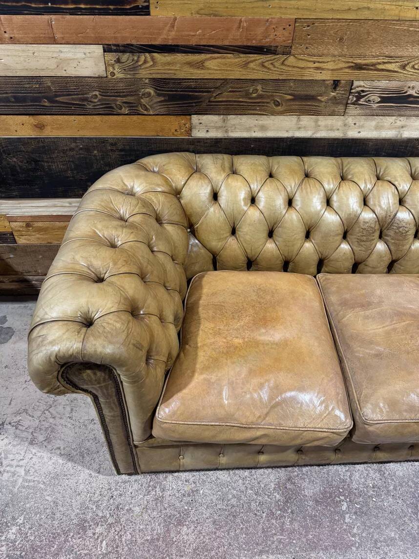Chesterfield 3-seater leather sofa - 1960s