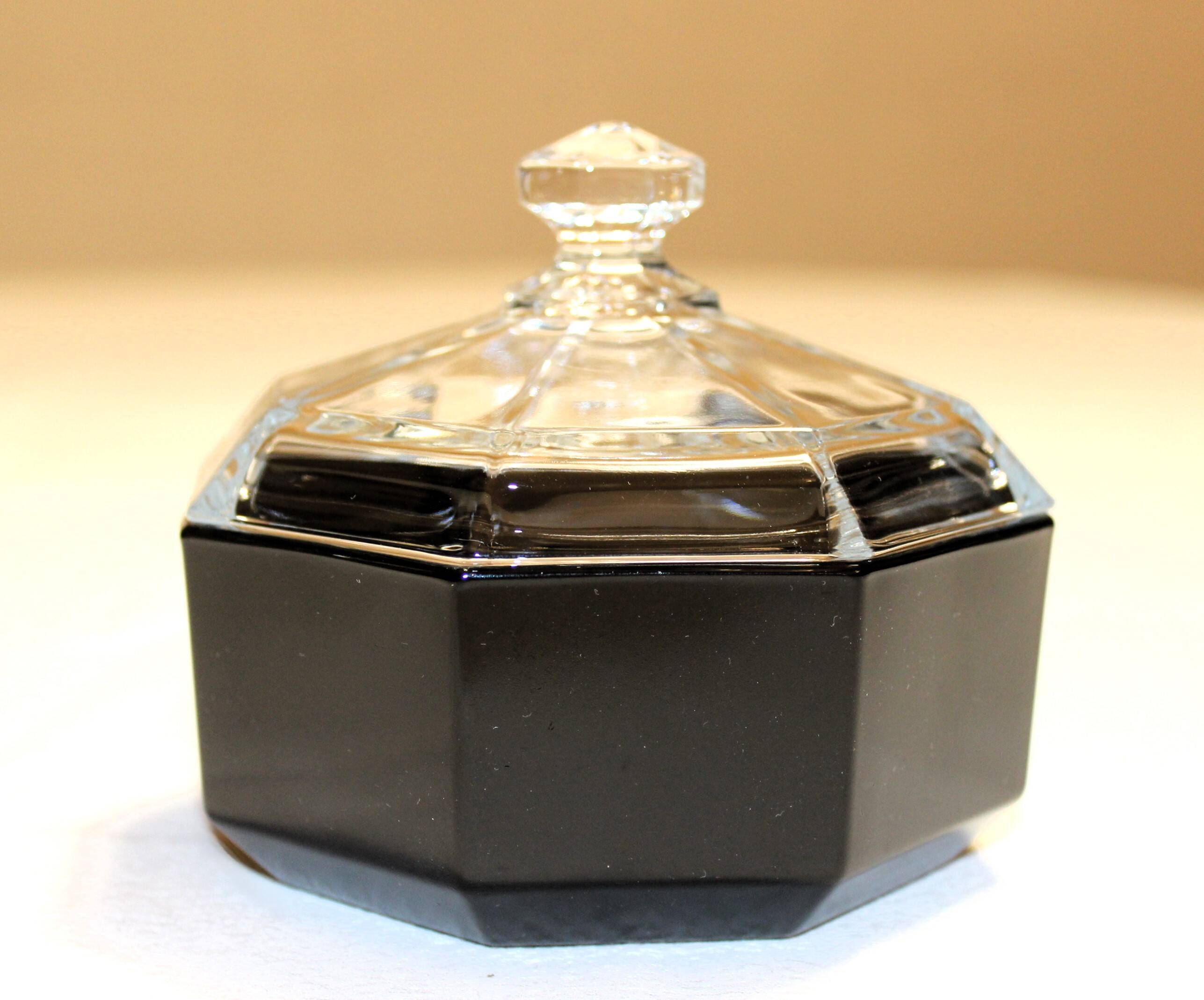 Arcoroc black "Octime" coffee service