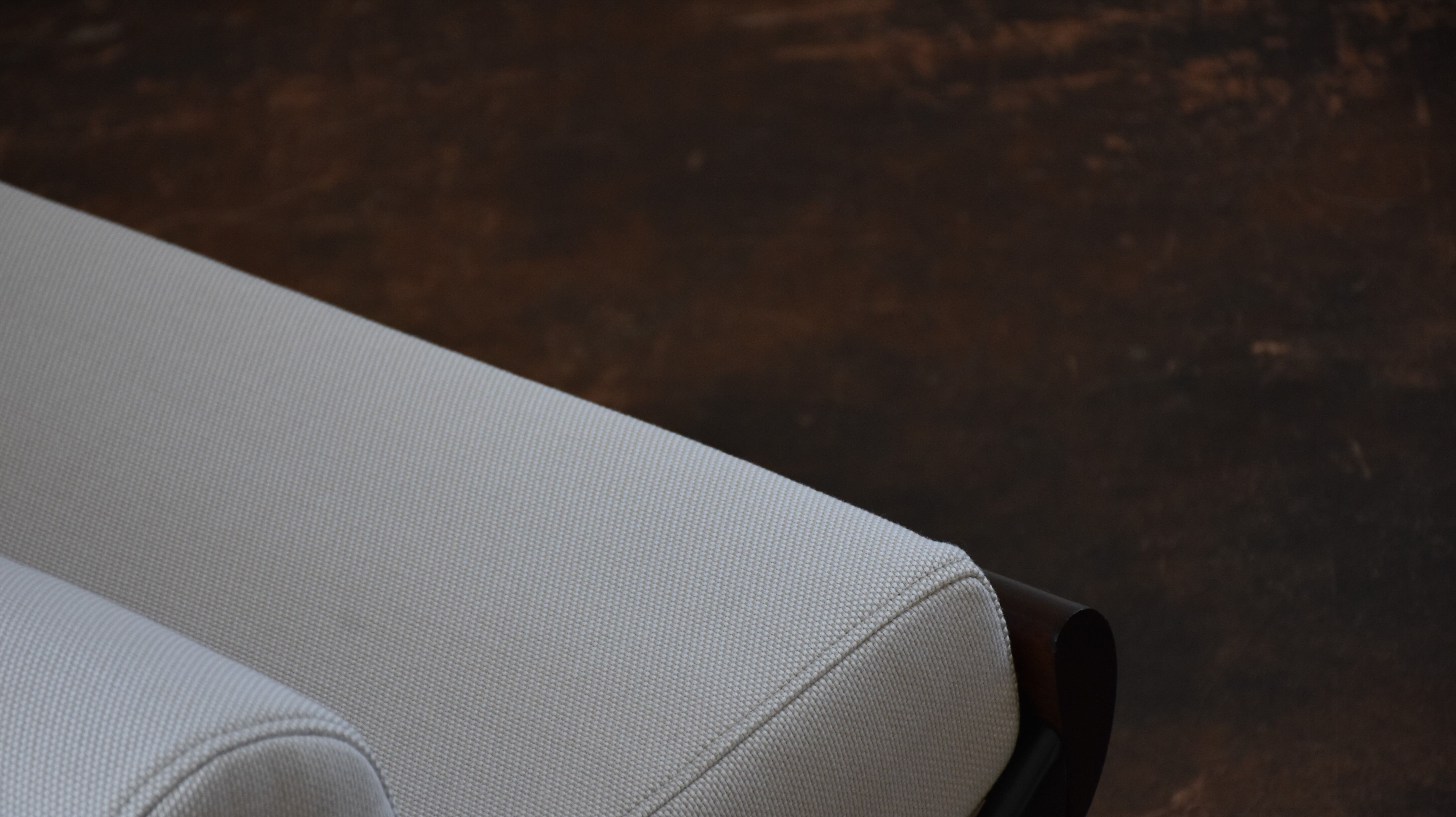 2 Cleopatra Mid Century Design Daybeds