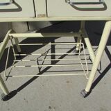 Service metal, industrial lockers