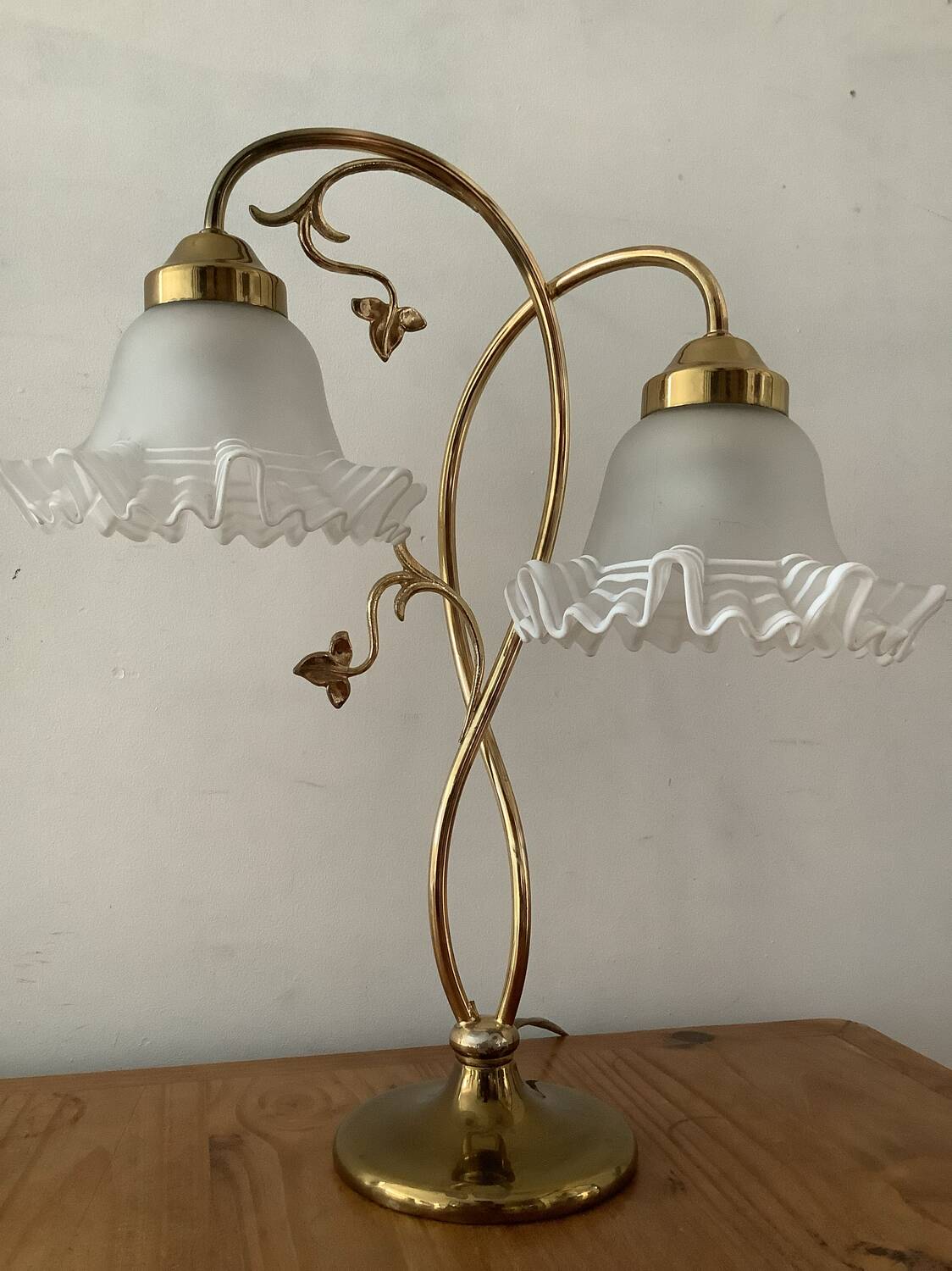Vintage brass lamp and handkerchief globes
