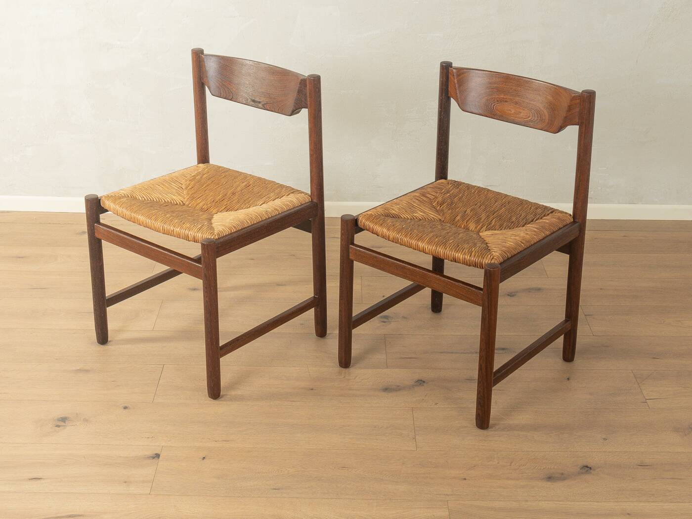 Dining chairs from the 1970s with original seagrass weave (set of 2)