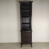 Asian-style shelf