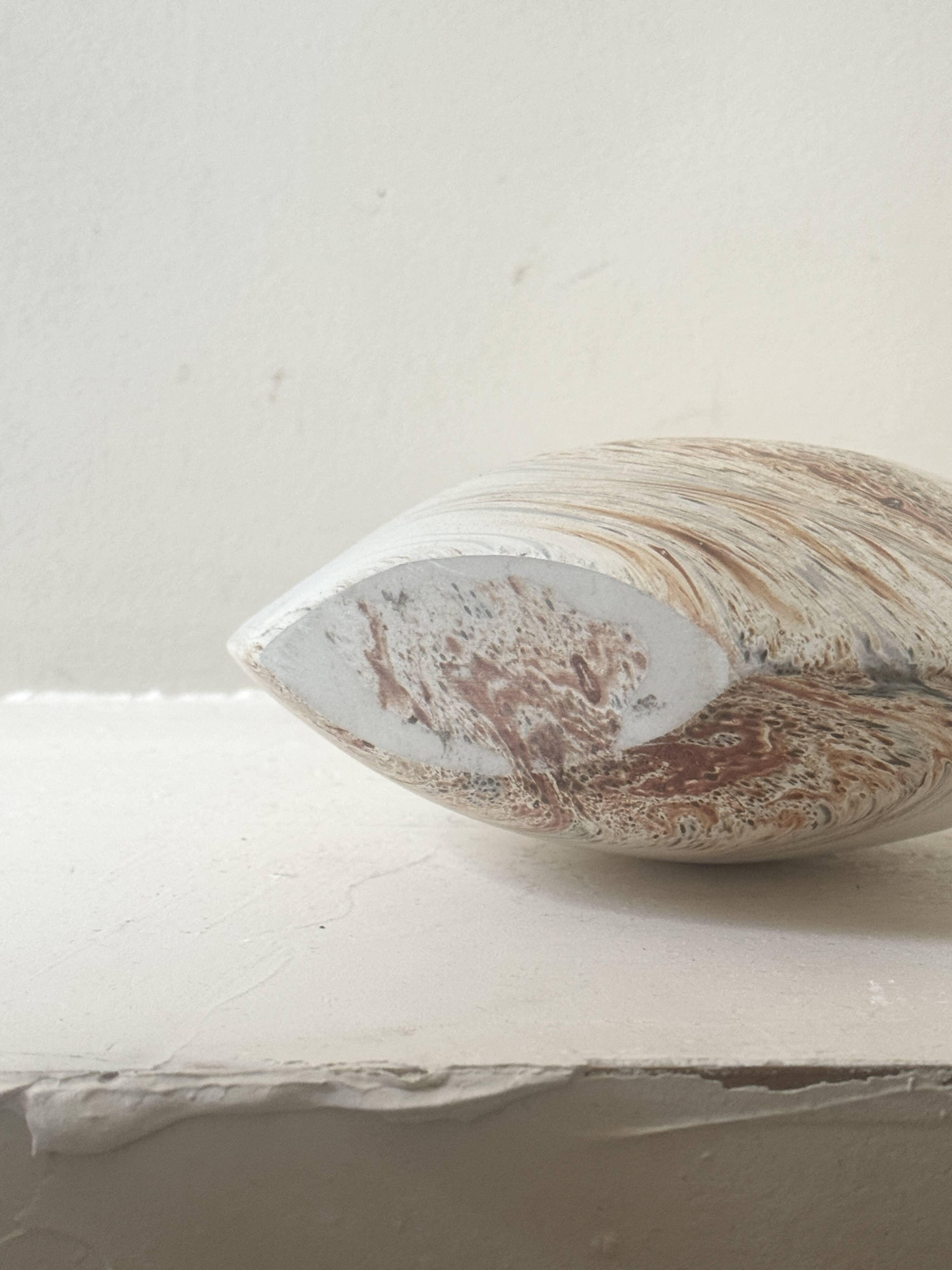 Round moon vase in matte white ceramic