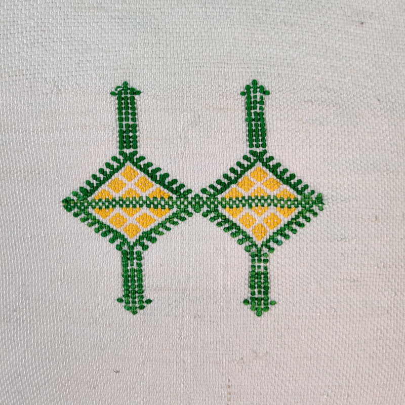 Berber cushion Sabra white green pattern