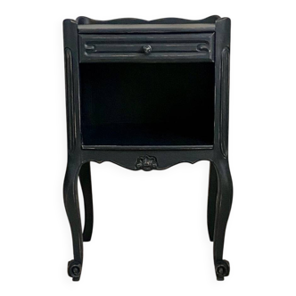 Table de chevet