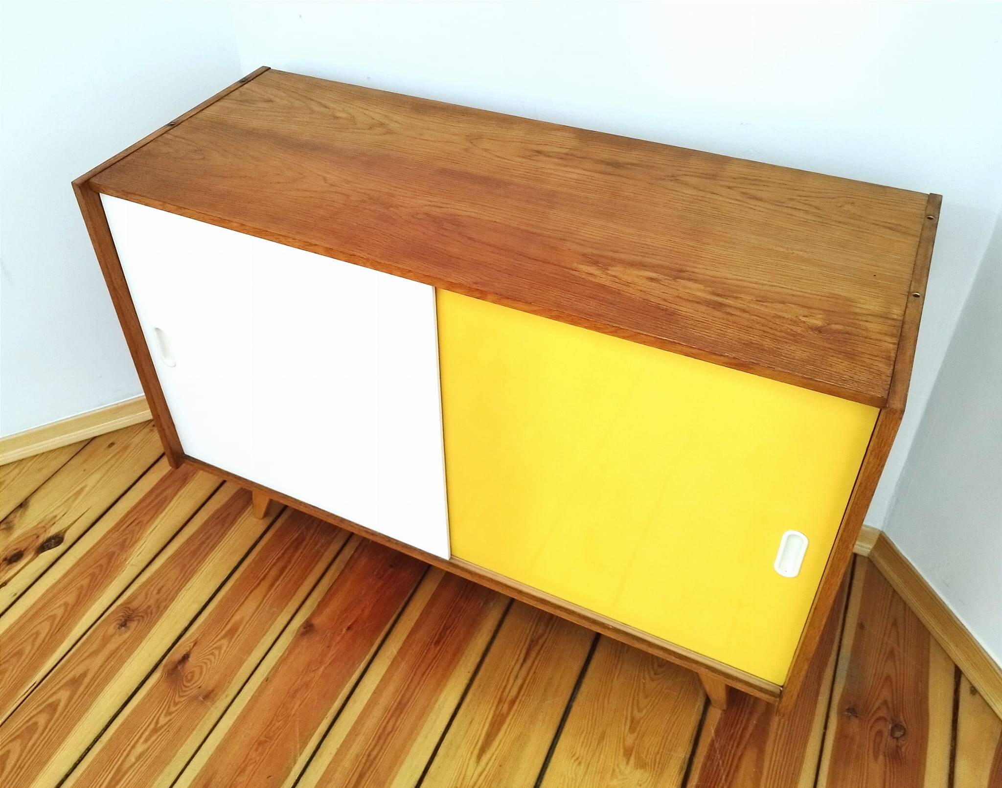 Chest of drawers U 452 proj. J.Jiroutek, Czechoslovakia, the 60s