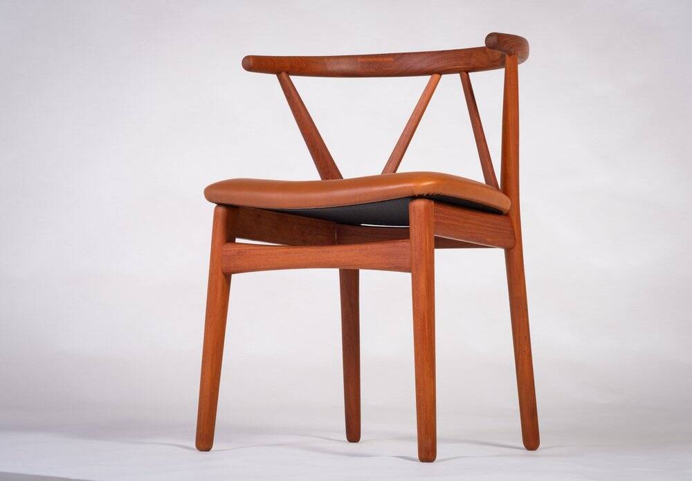 Dining Chair Model 255 Mid-Century in Teak and Leather by Henning Kjærnulf for Bruno Hansen, Denmark, 1960s