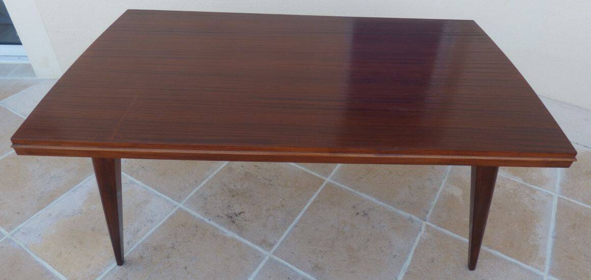 Compass leg table from the 1950s in teak wood – Very good condition