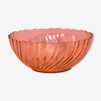 Pink salad bowl Arcoroc