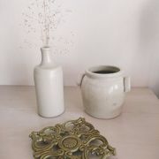 Dessous de plat vintage en fonte, émaillé vert, décoration maison de campagne, cuisine