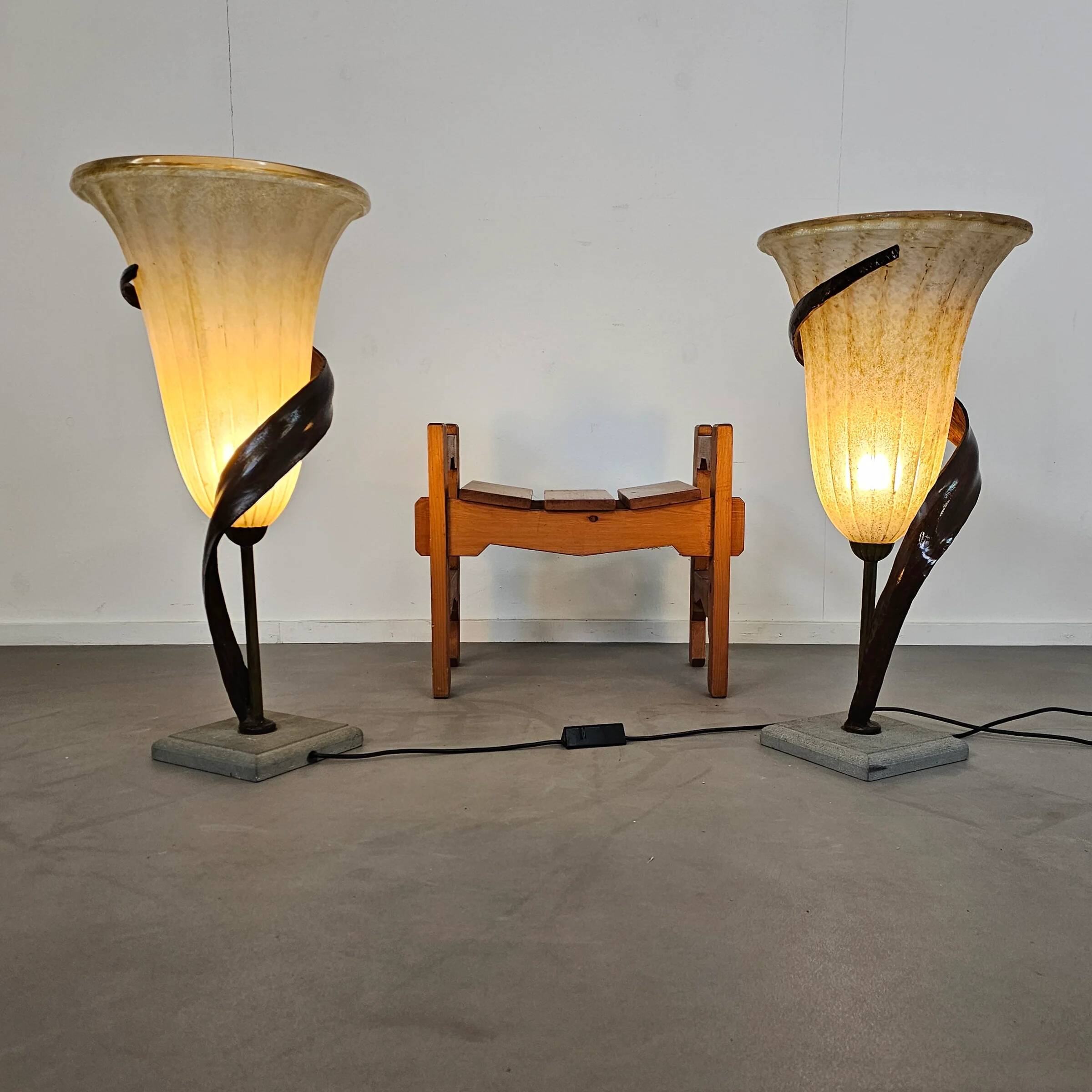 Large Jugendstil floor / table lamps, Roberto Galli, stone base with Italian glass shade