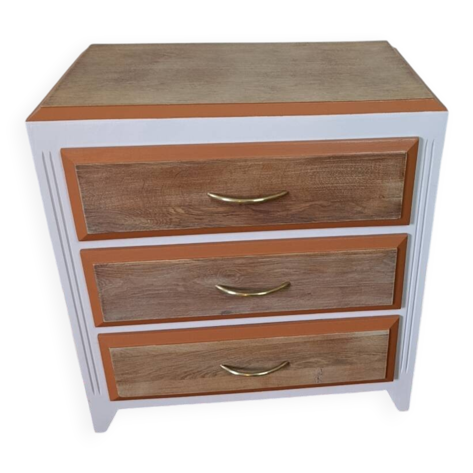 Small oak chest of drawers
