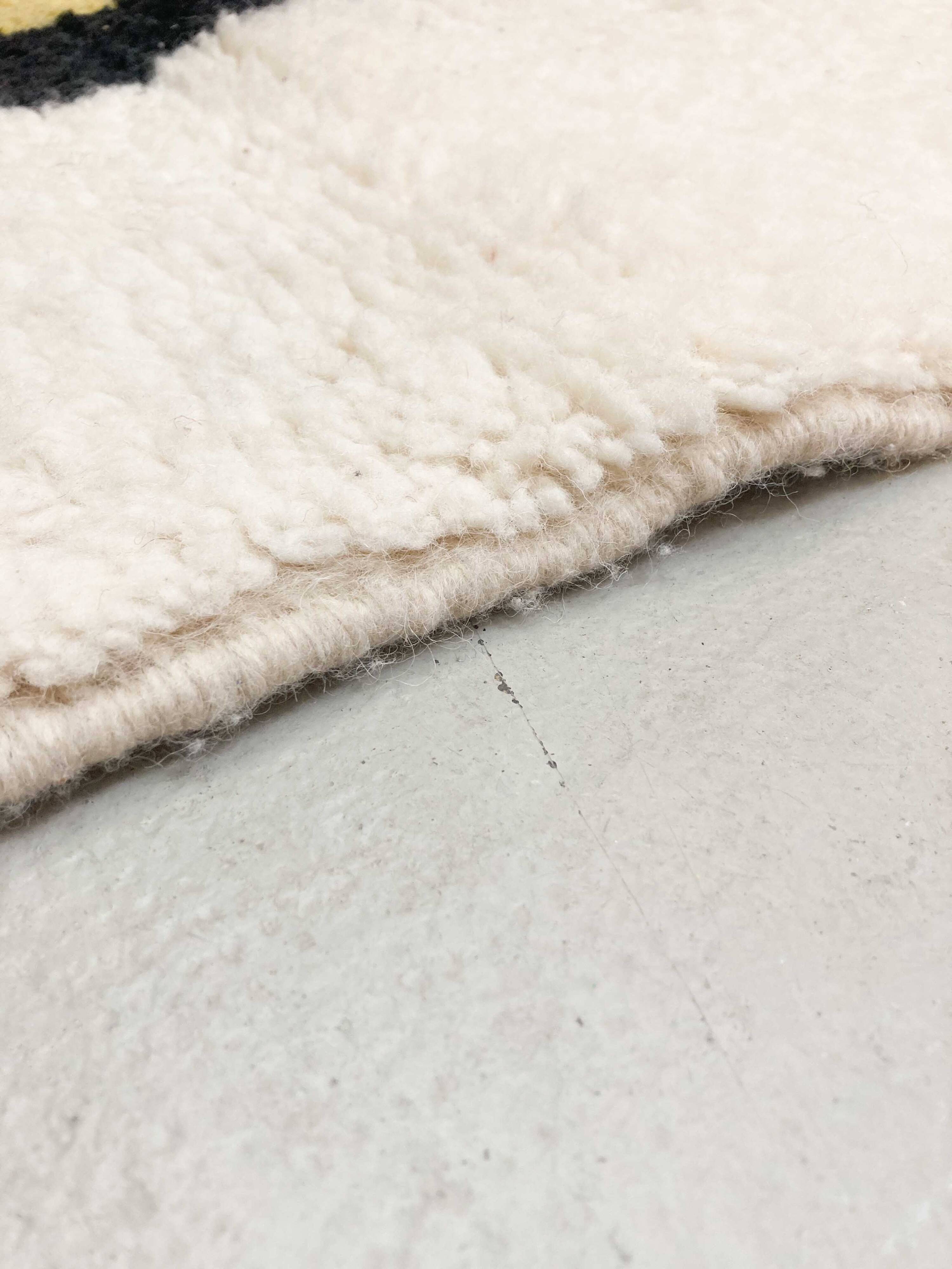 Authentic Moroccan Berber Beni Ouarain rug with colorful patterns 1.47x1.08m