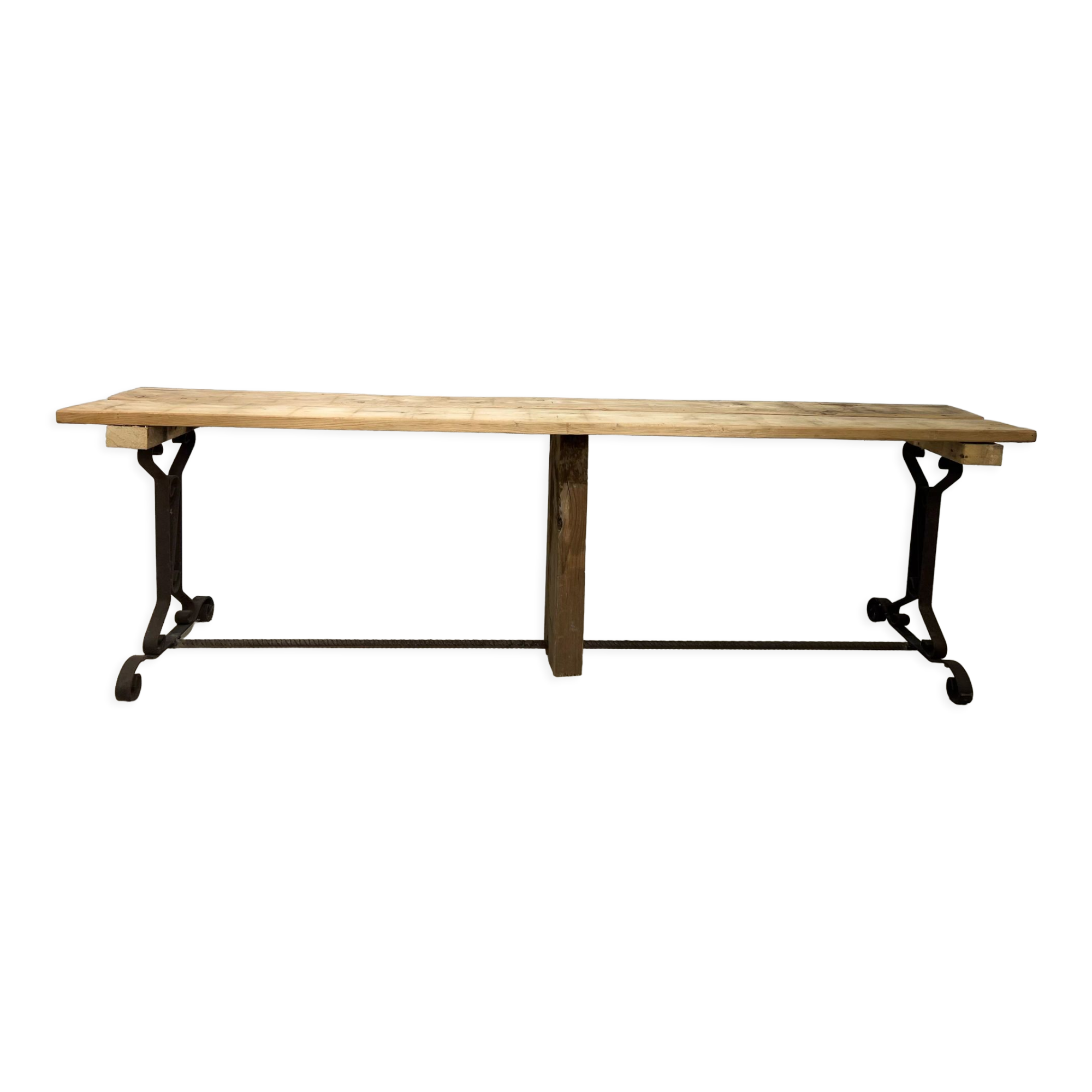 Bench with rustic base