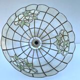 Mother-of-pearl and brass suspension