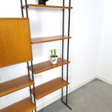 Modulair Omnia wandsysteem, Hilker, teak en zwart staal met legplanken