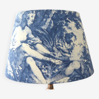 Oval lampshade in vintage toile de Jouy