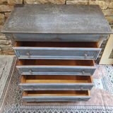 Commode