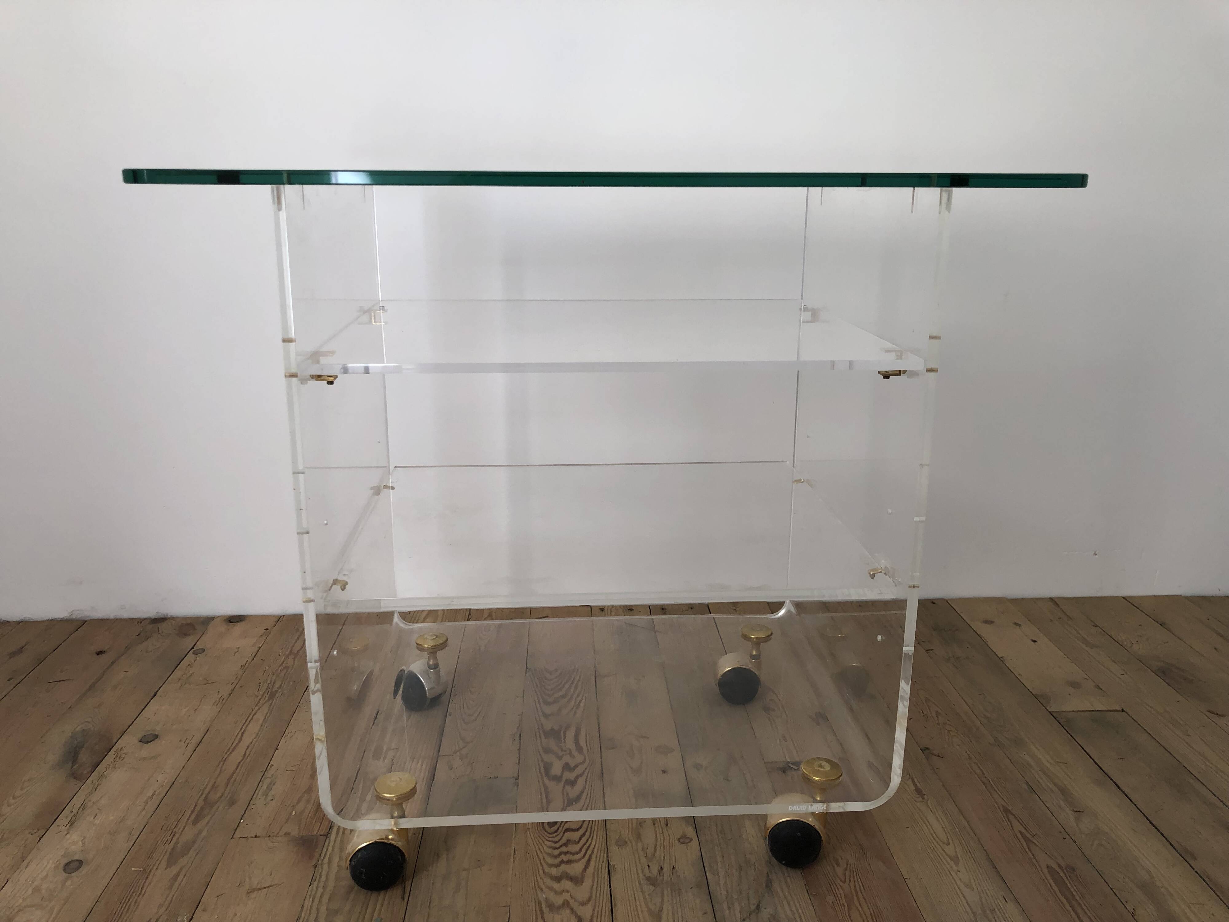 Desserte design David Lange – plexiglas & verre – années 70