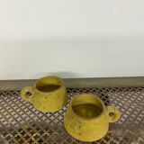 Lots of two ceramic cups