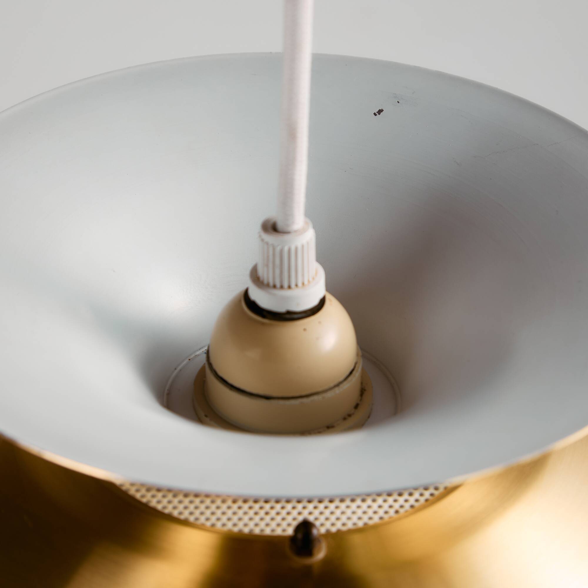 Type 1090 Ballet pendant by Belux