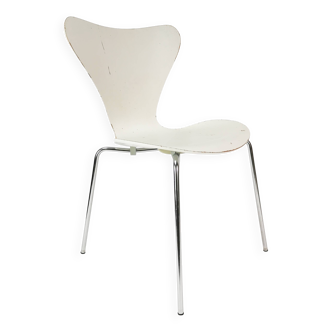 Chaise design, modèle papillon 3107, Fritz Hansen, conçue par A. Jacobsen