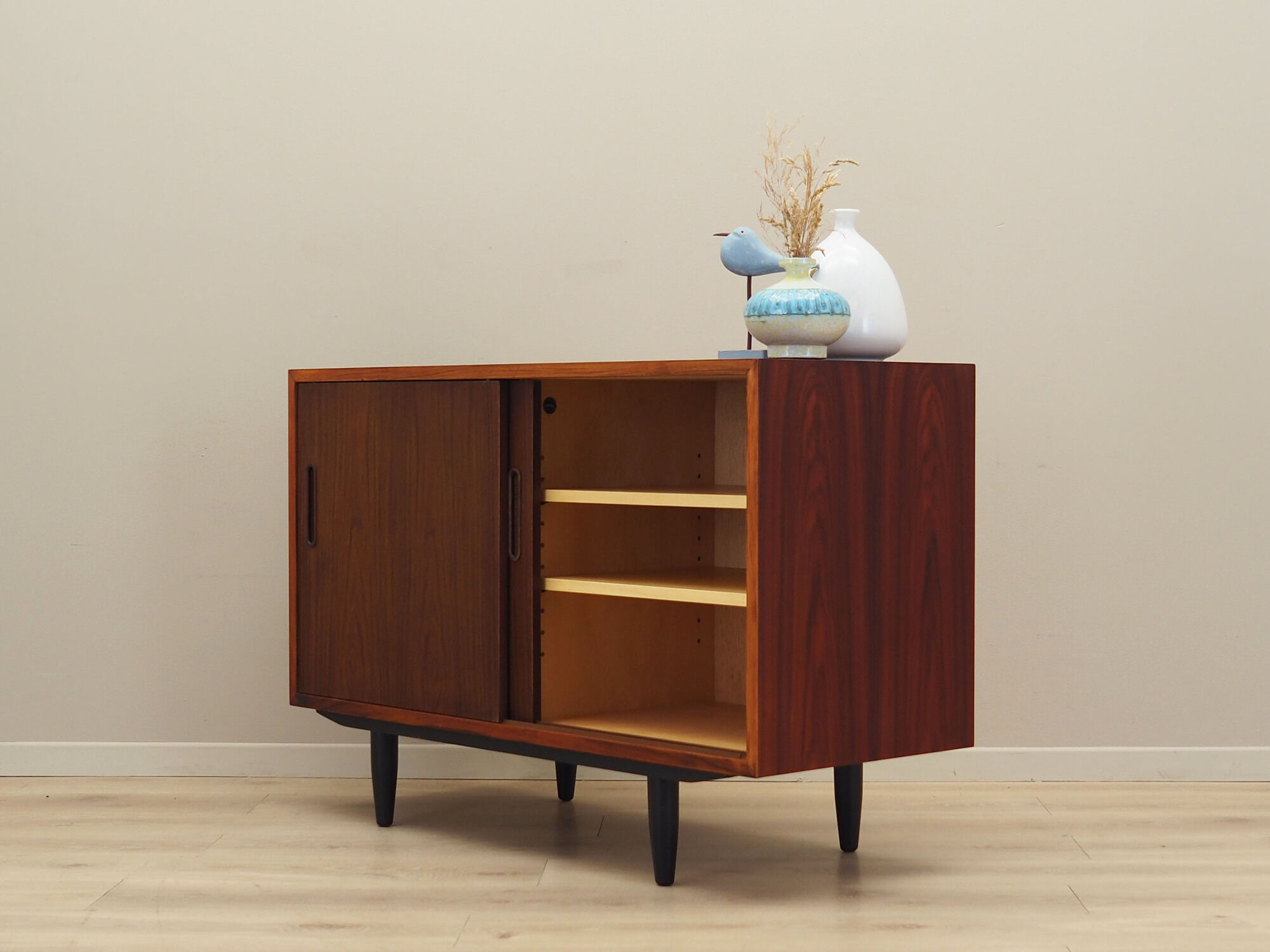 Buffet palissandre, design danois, années 1970, fabrication: Hundevad